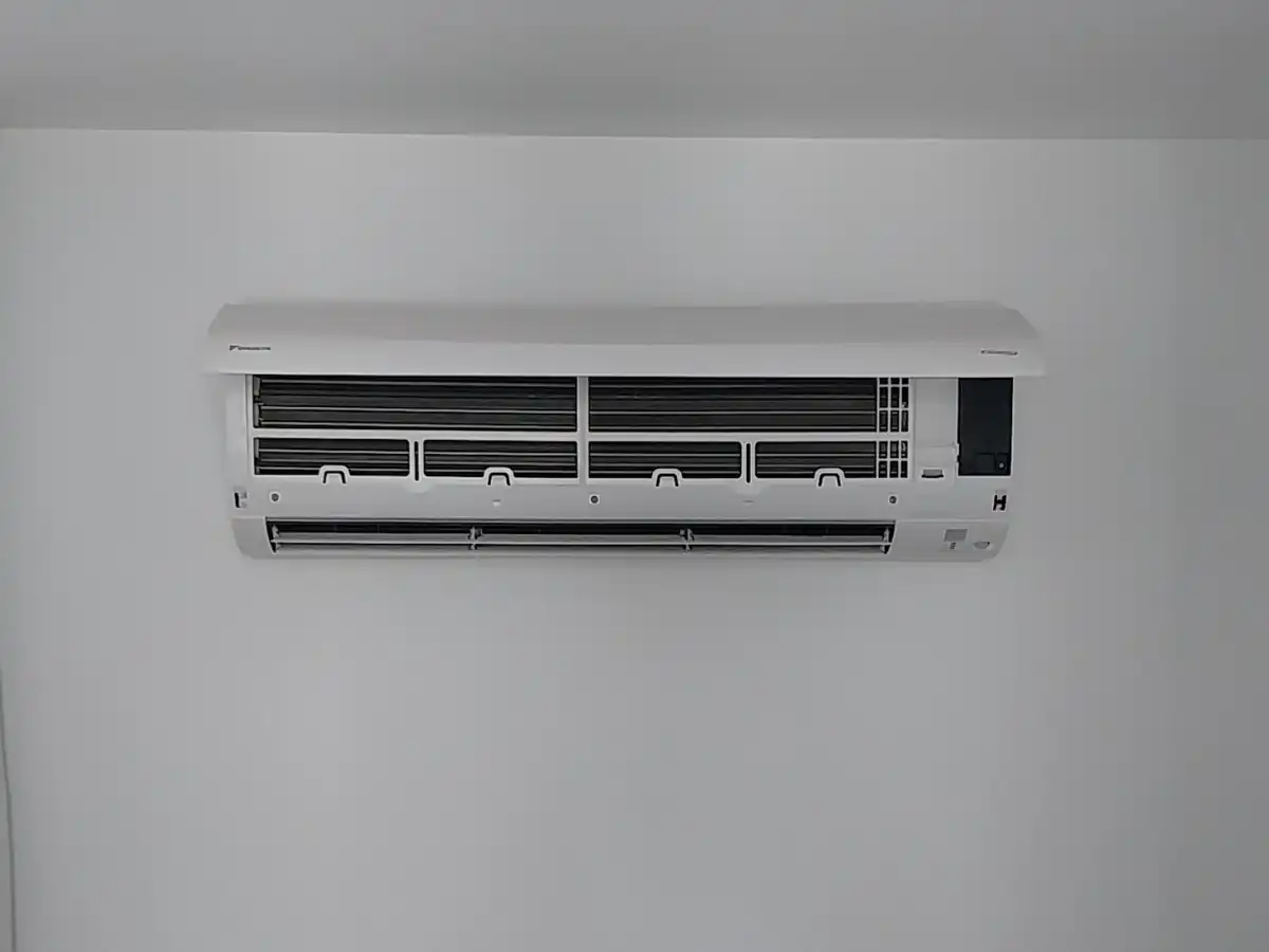 A fully cleaned split system in Melbourne.