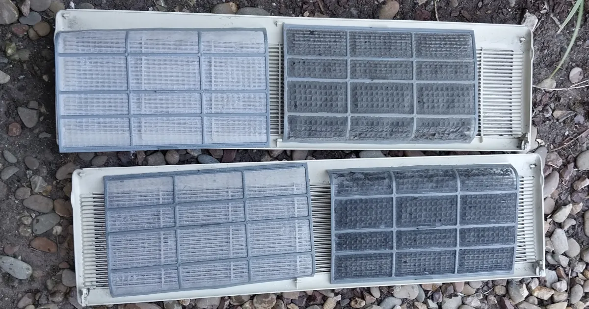 dirty and clogged split system filters in Melbourne.